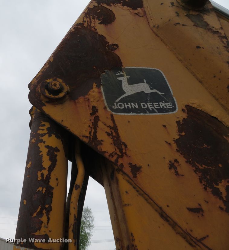 image for item DN5878 John Deere 410D  backhoe