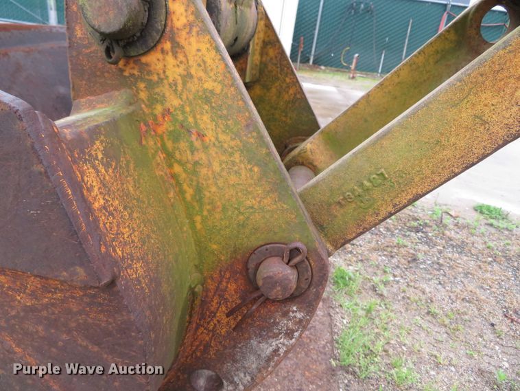 image for item DN5878 John Deere 410D  backhoe