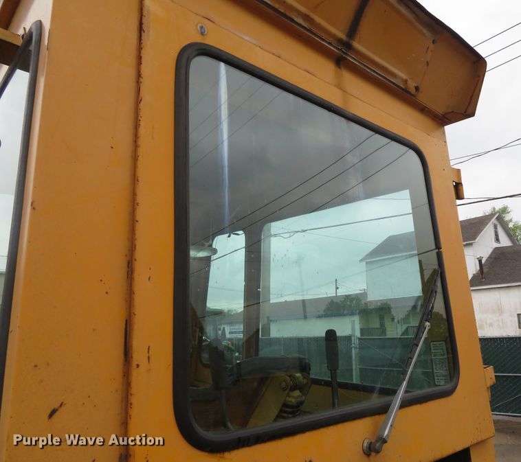 image for item DN5878 John Deere 410D  backhoe