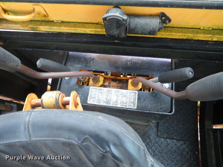 image for item DN5878 John Deere 410D  backhoe