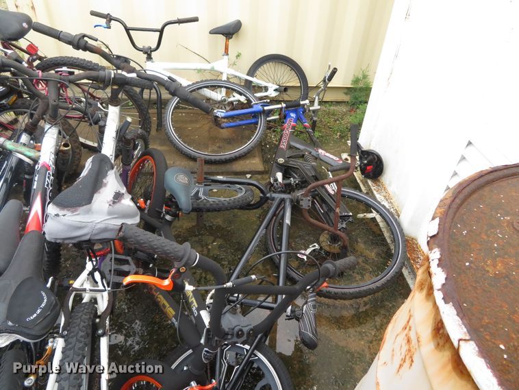 image for item DN5879 (40) bicycles