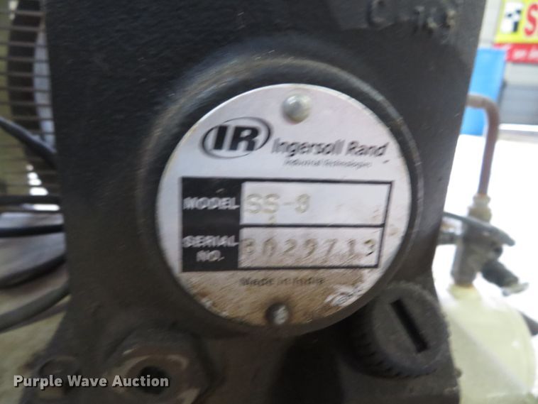 image for item DN5883 Ingersoll Rand SS3J5.5GH-WB  air compressor