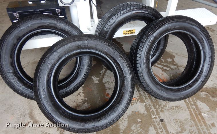 image for item FP9770 (4) 2021 Michelin LT A/S 275/55R20 tires