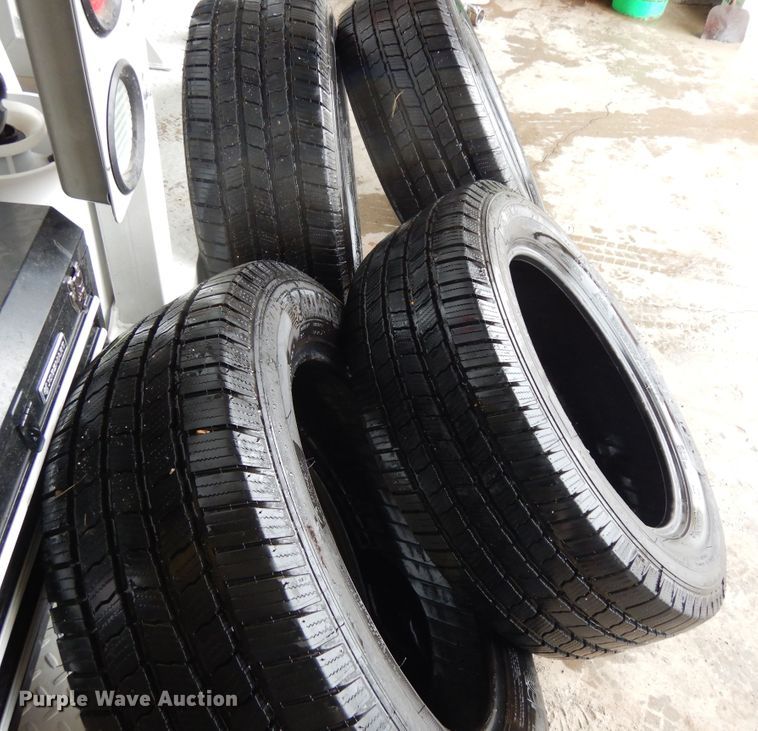 image for item FP9770 (4) 2021 Michelin LT A/S 275/55R20 tires