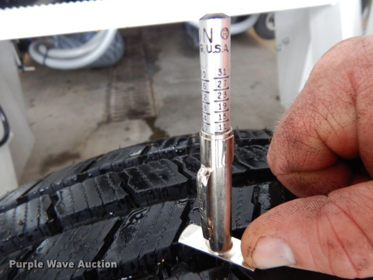 image for item FP9770 (4) 2021 Michelin LT A/S 275/55R20 tires