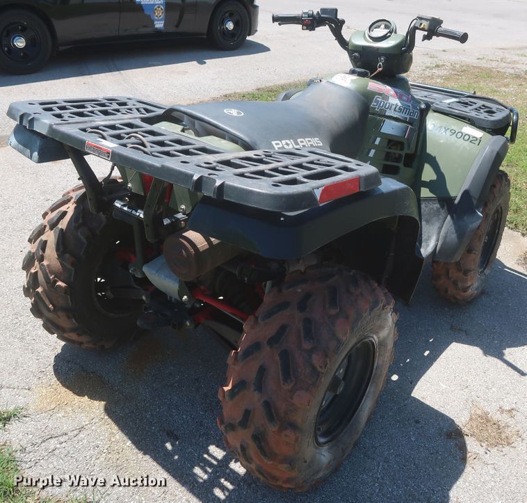 image for item HG9520 2004 Polaris Sportsman 500  ATV