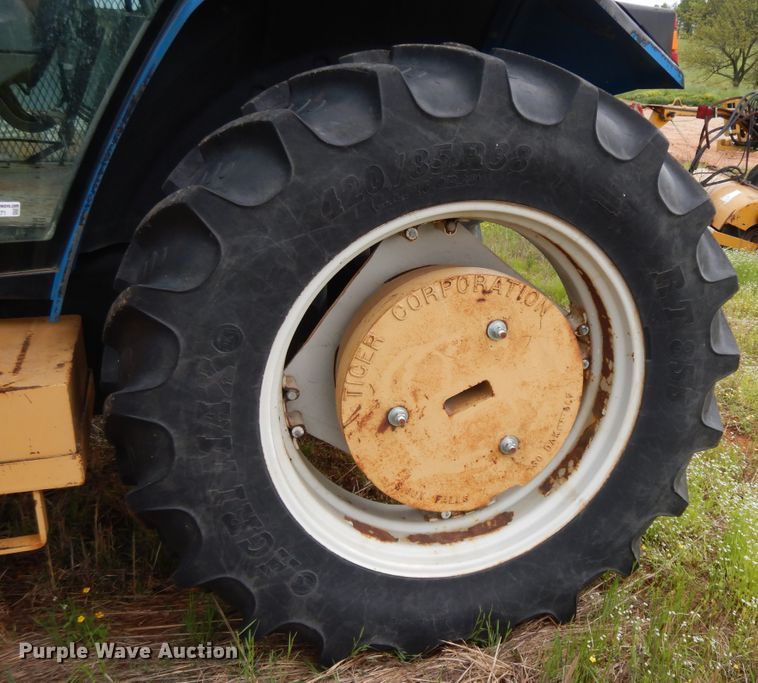 image for item HO9471 Ford 6640  tractor