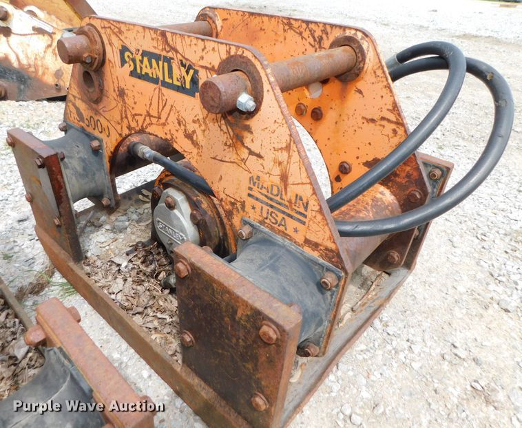 image for item HX9379 Stanley HS6005  plate compactor