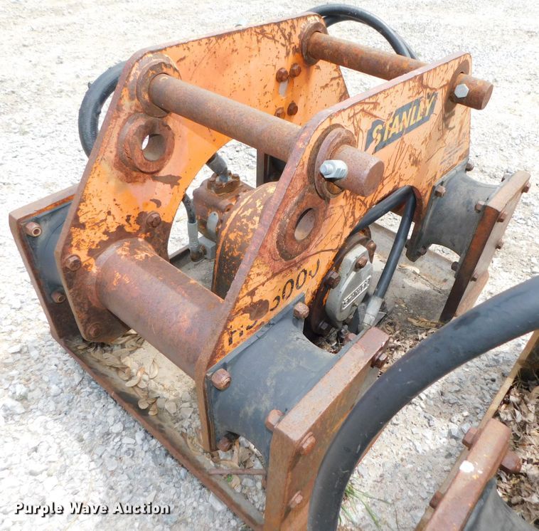 image for item HX9379 Stanley HS6005  plate compactor