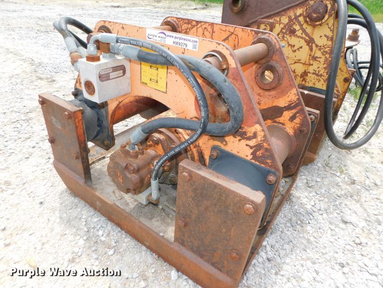 image for item HX9379 Stanley HS6005  plate compactor