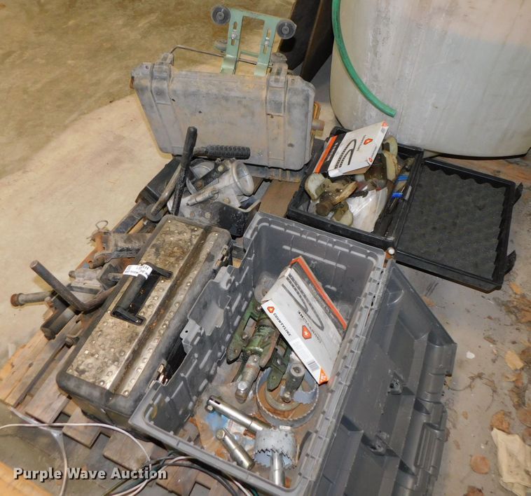 image for item HX9381 Sewer cleaning tools