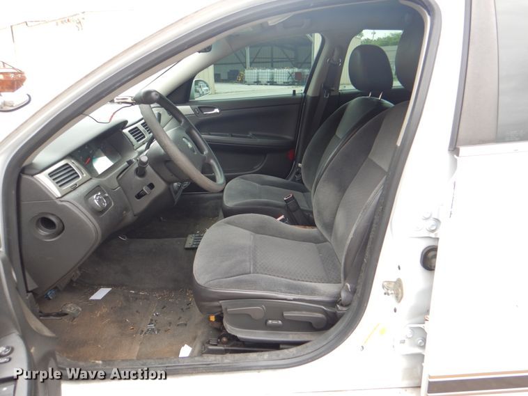 image for item IA9797 2010 Chevrolet Impala Police Cruiser