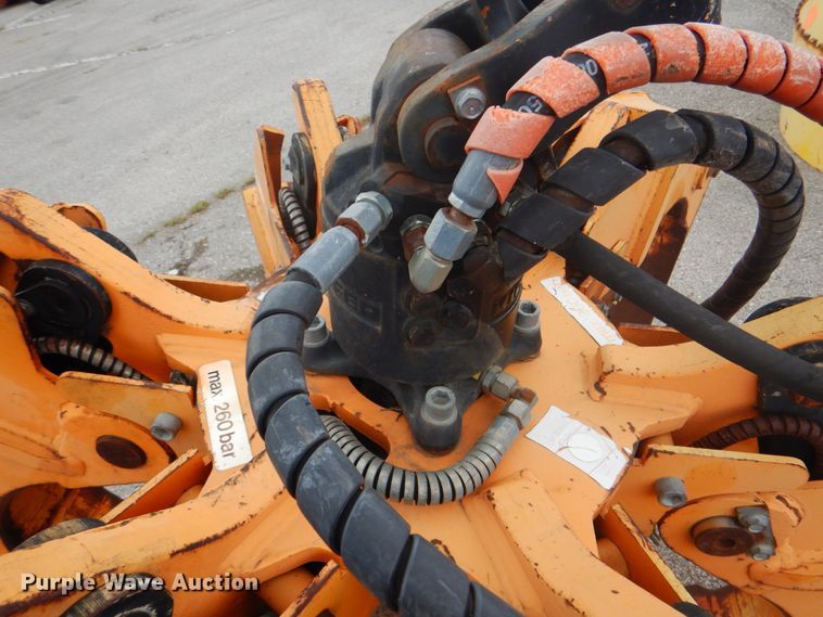 image for item IA9806 1999 Kinsofer 232-20 scrap grapple