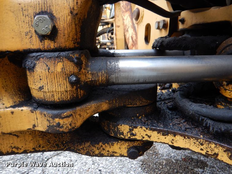 image for item IA9828 1994 John Deere 310D  backhoe