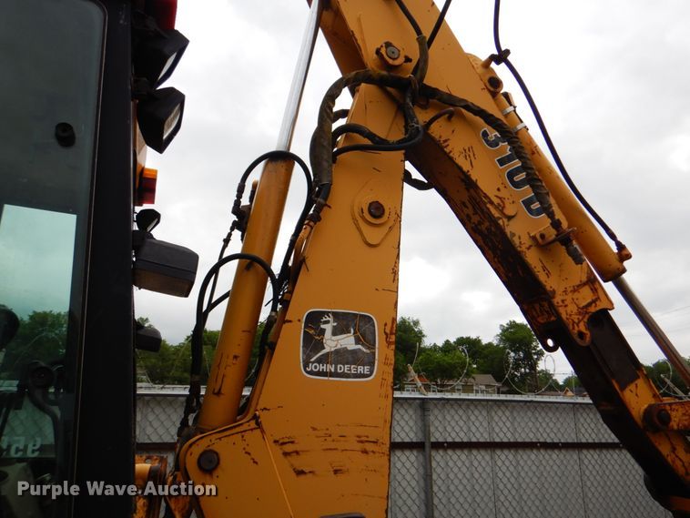 image for item IA9828 1994 John Deere 310D  backhoe
