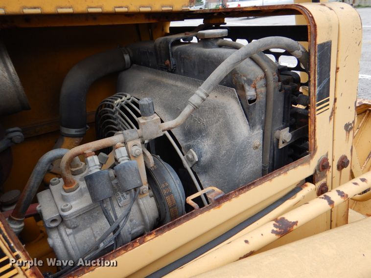 image for item IA9828 1994 John Deere 310D  backhoe