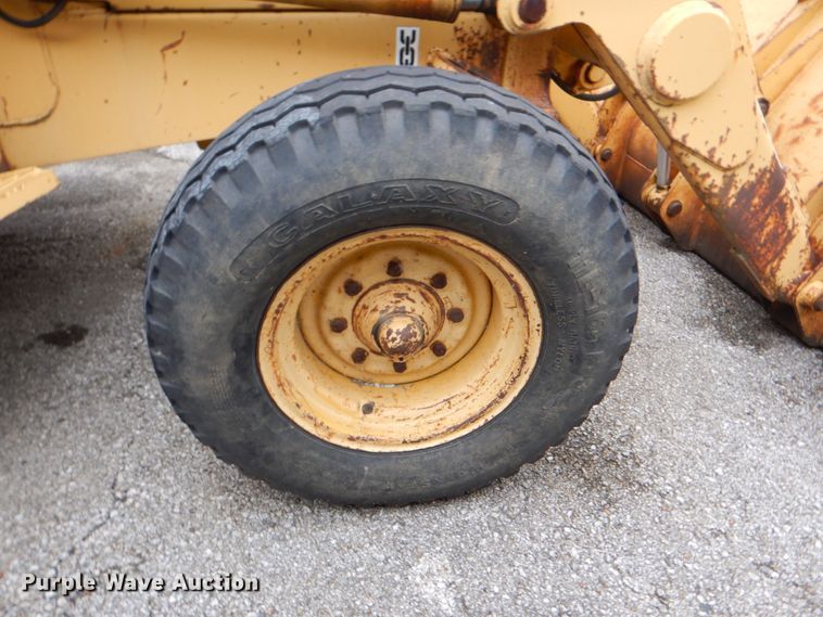 image for item IA9828 1994 John Deere 310D  backhoe