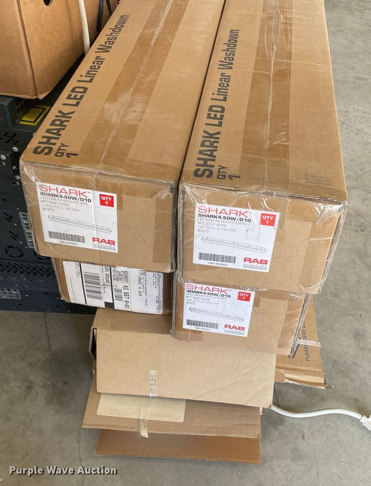 image for item IC9251 Shark 4-50W/D10 RAB lights