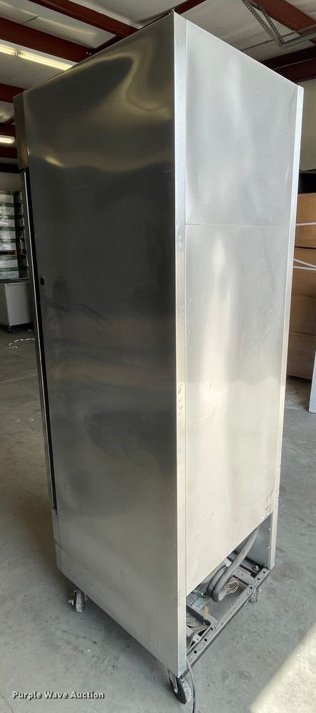 image for item IC9253 True T-23F freezer