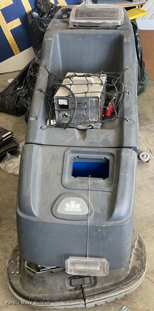 image for item IC9254 Windsor Saber Cutter sweeper