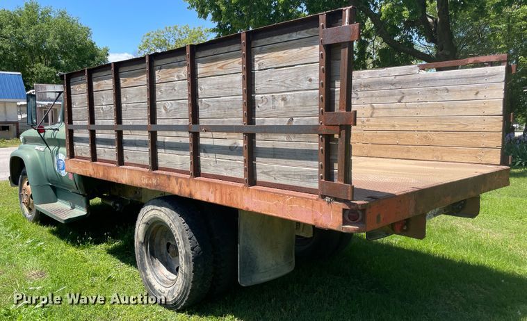 image for item IC9271 1962 GMC 3500  dump truck