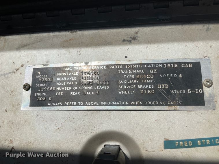 image for item IC9271 1962 GMC 3500  dump truck