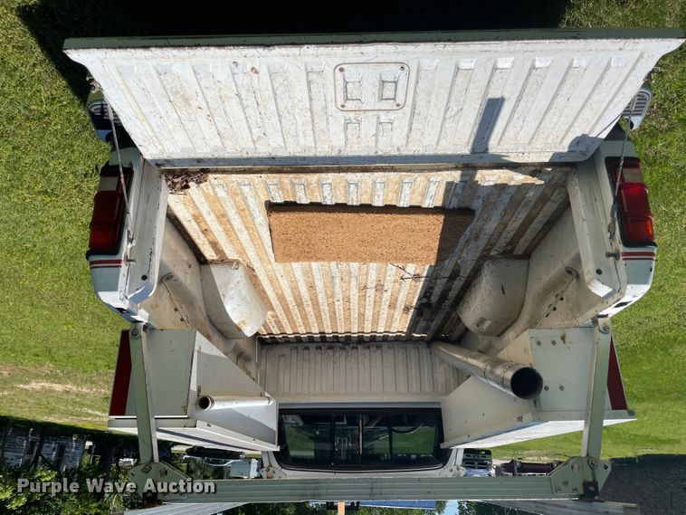 image for item IC9273 1993 Dodge Dakota  pickup truck