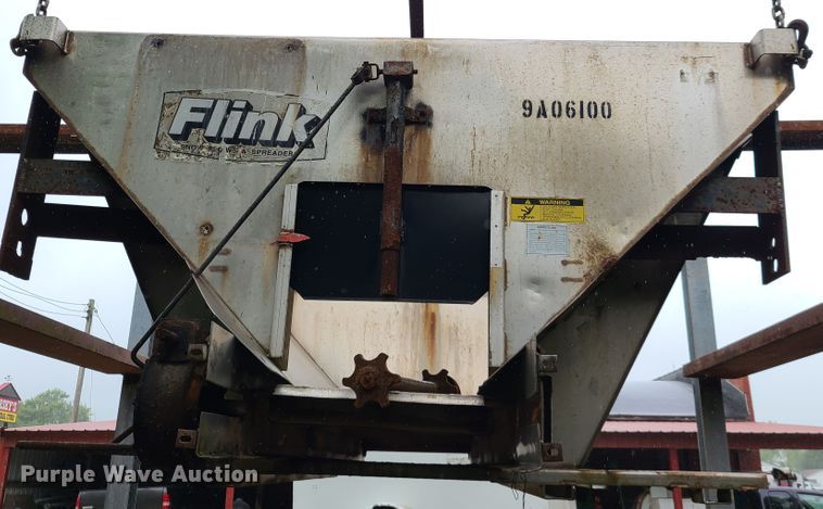 image for item IC9745 Flint stainless steel salt spreader