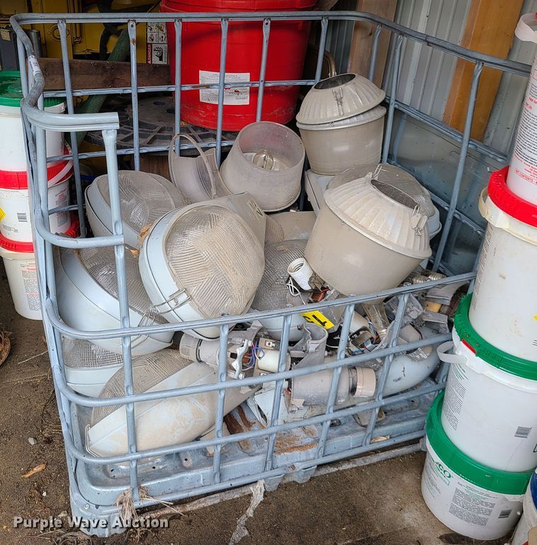 image for item IC9748 Assorted street lights