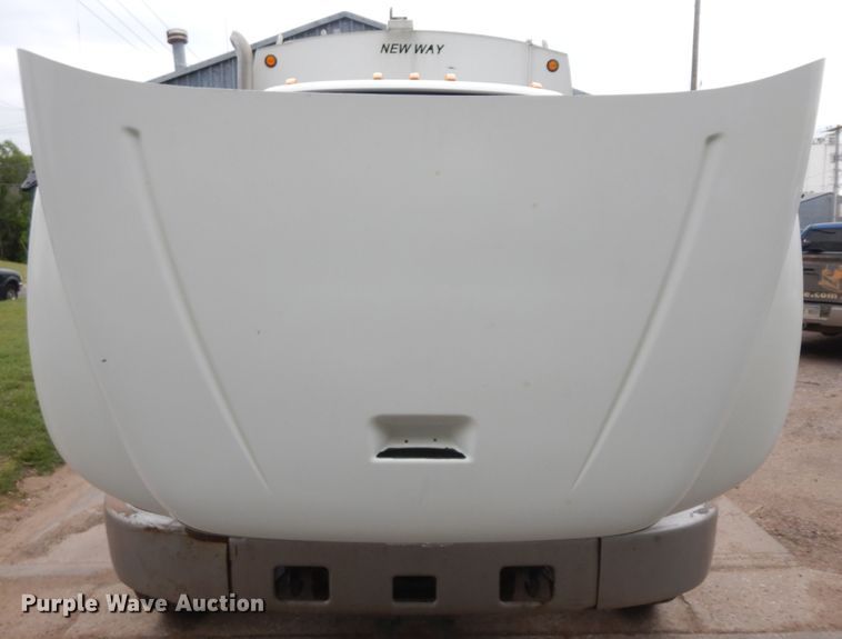 image for item ID9873 2006 Sterling Acterra  refuse truck