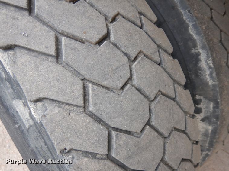 image for item ID9873 2006 Sterling Acterra  refuse truck