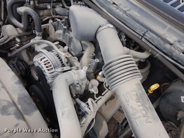 image for item ID9874 2002 Ford Excursion  SUV