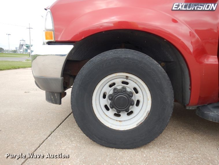 image for item ID9874 2002 Ford Excursion  SUV