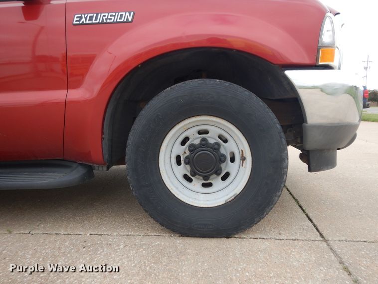 image for item ID9874 2002 Ford Excursion  SUV