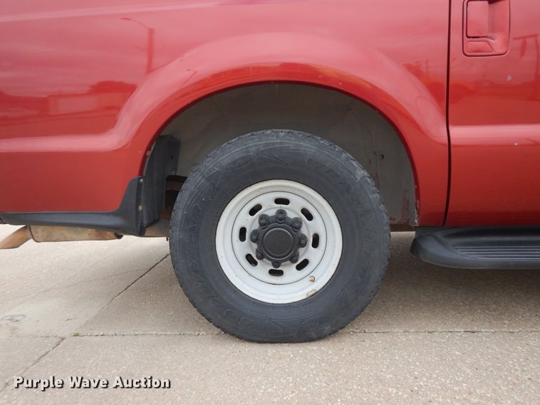 image for item ID9874 2002 Ford Excursion  SUV