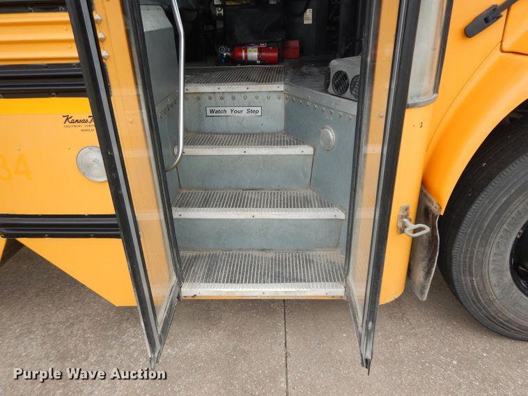 image for item ID9875 2005 Blue Bird Vision  school bus