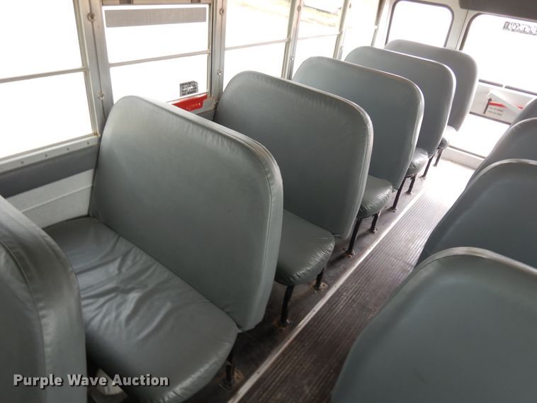 image for item ID9875 2005 Blue Bird Vision  school bus