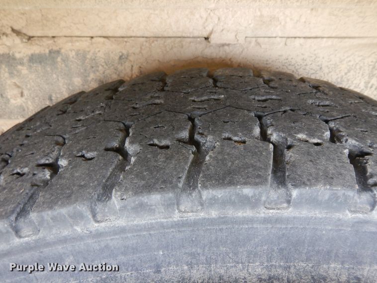 image for item ID9875 2005 Blue Bird Vision  school bus