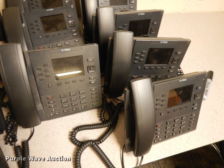 image for item ID9887 (14) Mitel 6867i telephones