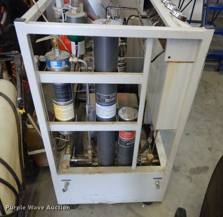 image for item ID9888 Bauer SCBA fill station and air compressor