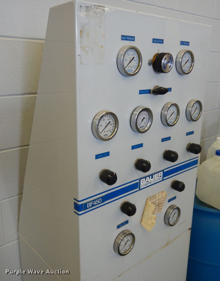 image for item ID9888 Bauer SCBA fill station and air compressor