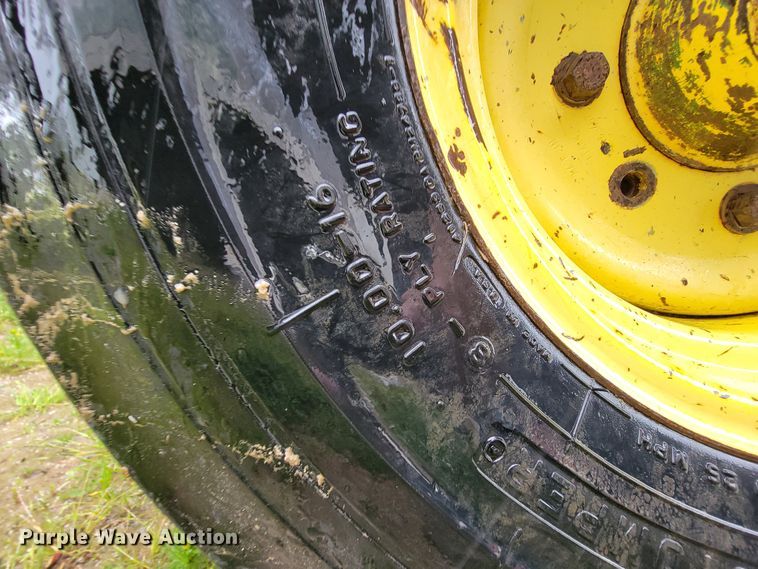 image for item IF9797 2007 John Deere 6415  tractor