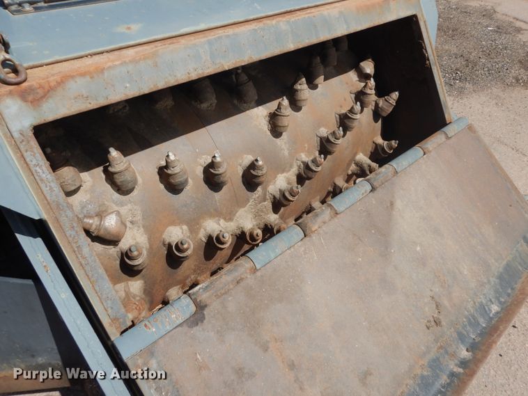 image for item IH9265 Edge 40"W skid steer cold planer