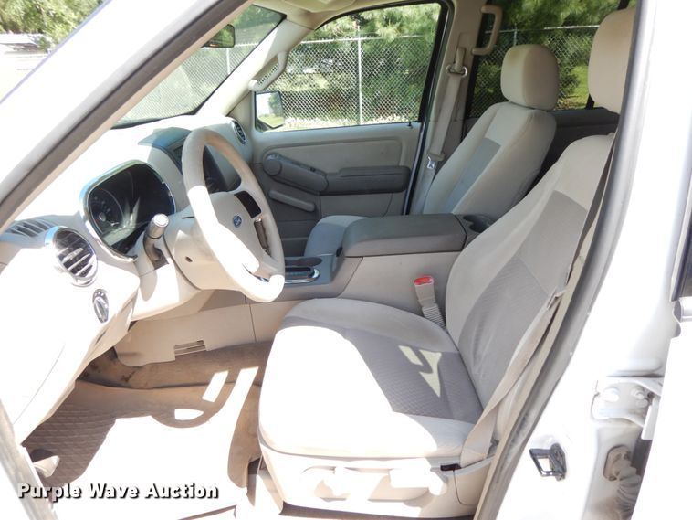 image for item IL9361 2006 Ford Explorer  SUV