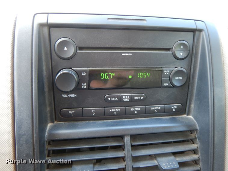 image for item IL9361 2006 Ford Explorer  SUV