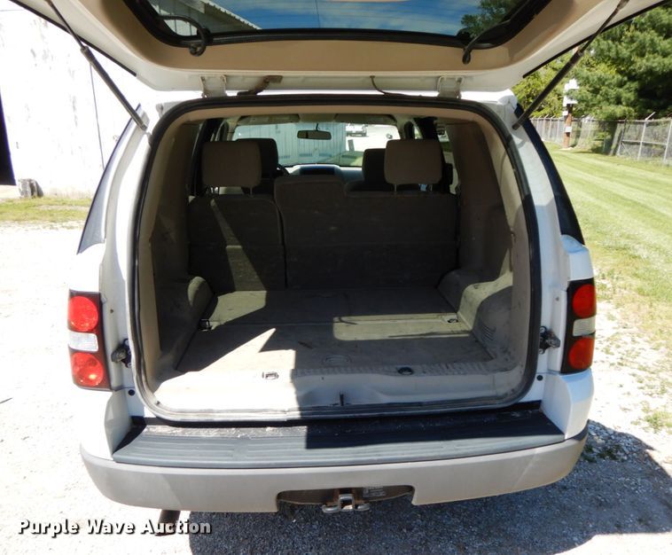 image for item IL9361 2006 Ford Explorer  SUV