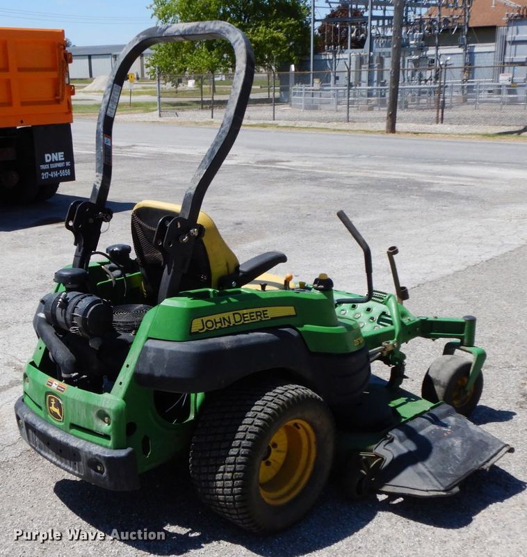 image for item IL9362 John Deere Z820A  ZTR lawn mower