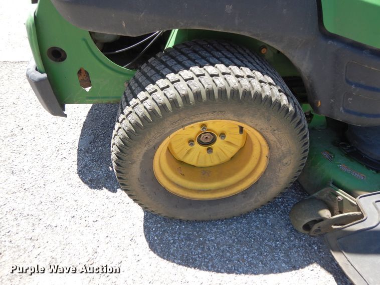 image for item IL9362 John Deere Z820A  ZTR lawn mower