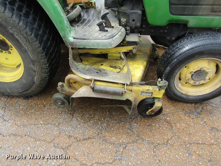 image for item IL9375 1999 John Deere 4300  tractor