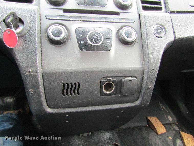 image for item IL9376 2013 Ford Taurus Police